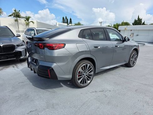 New 2026 BMW X2 xDrive28i w/ Technology Package AWD/4WD image 4