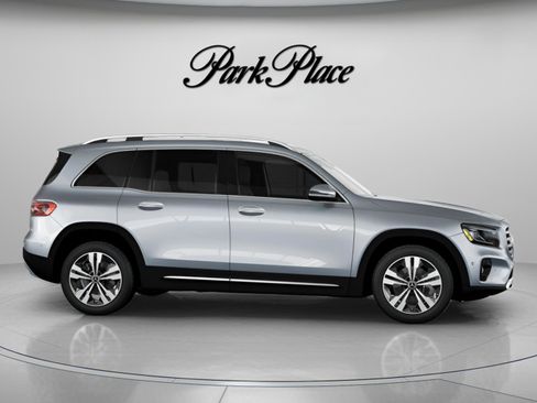New 2026 Mercedes-Benz GLB 250 image 26
