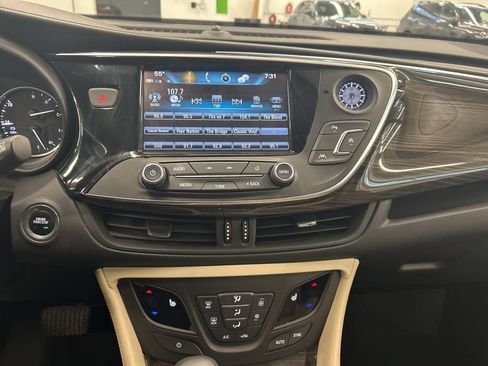 Used 2019 Buick Envision Premium AWD/4WD image 27