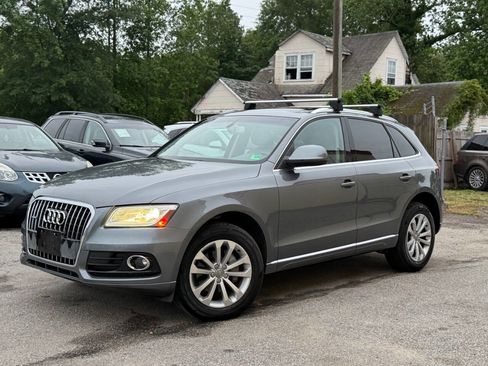 Used 2014 Audi Q5 2.0T Premium w/ Lighting Package AWD/4WD image 2
