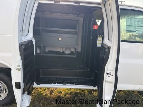 New 2025 Chevrolet Express 2500 w/ Driver Convenience Package image 11