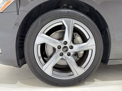 Used 2024 Audi A6 Premium Plus image 9