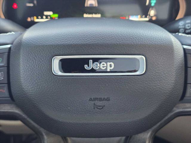 Used 2024 Jeep Grand Cherokee Limited 4xe AWD/4WD image 24