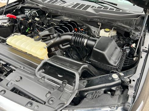 Used 2023 Ford F150 XLT image 39