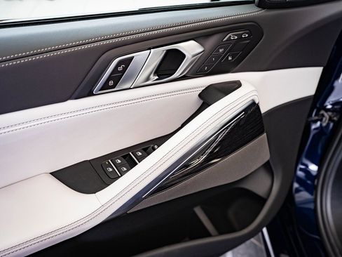 New 2026 BMW X6 xDrive40i w/ Climate Comfort Package image 22