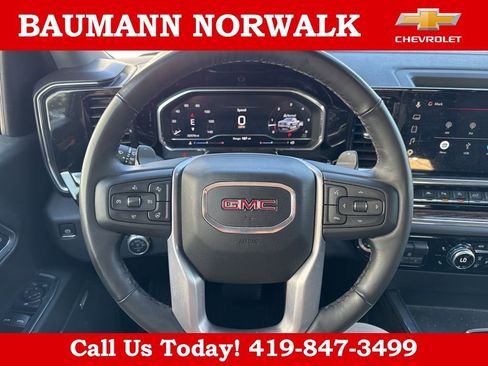 Used 2025 GMC Sierra 1500 Elevation w/ Preferred Package image 24