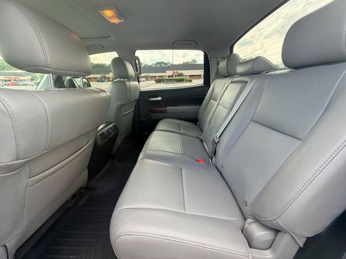 Used 2011 Toyota Tundra Limited w/ Memory Pkg AWD/4WD image 11