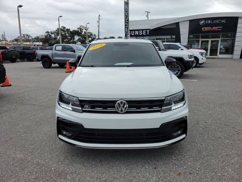 Used 2020 Volkswagen Tiguan SE R-Line image 2