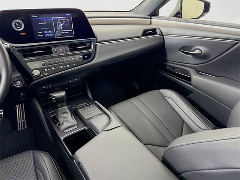 Used 2022 Lexus ES 350 F Sport image 24