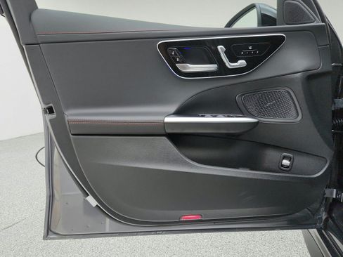 Used 2024 Mercedes-Benz C 43 AMG 4MATIC Sedan image 25
