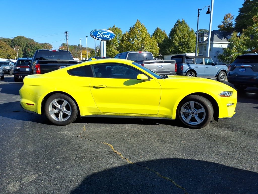 Used 2021 Ford Mustang Coupe RWD image 5