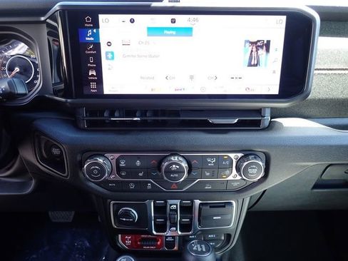 New 2026 Jeep Wrangler Unlimited Sport AWD/4WD image 21