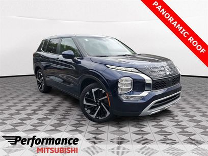 Used 2023 Mitsubishi Outlander SE