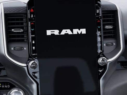 New 2026 RAM 1500 Laramie AWD/4WD image 18
