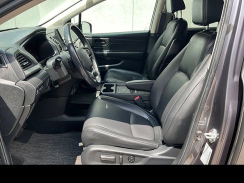Used 2025 Honda Odyssey EX-L image 2