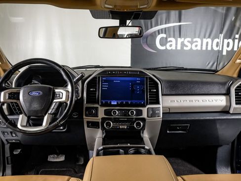 Used 2022 Ford F250 Lariat w/ Lariat Ultimate Package image 14