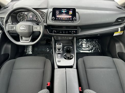 Certified 2025 Nissan Rogue S image 15