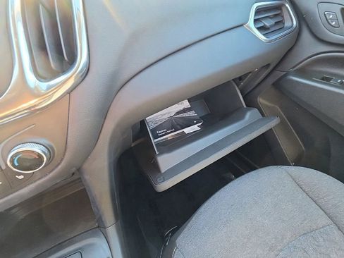 Used 2023 Chevrolet Equinox LT AWD/4WD image 22