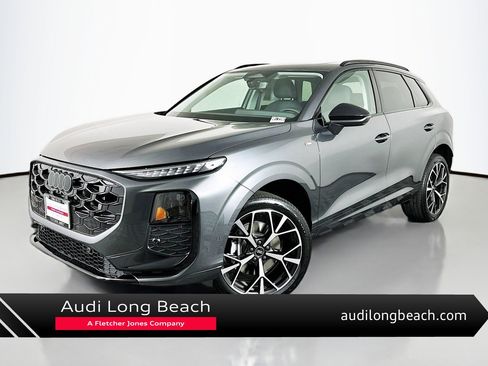 New 2026 Audi Q3 quattro 2.0T AWD/4WD image 1