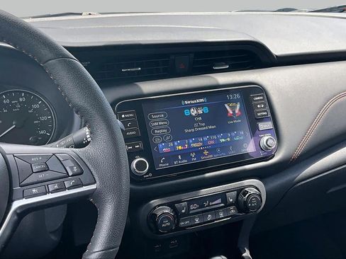 Used 2024 Nissan Kicks SR w/ SR Premium Package FWD image 7