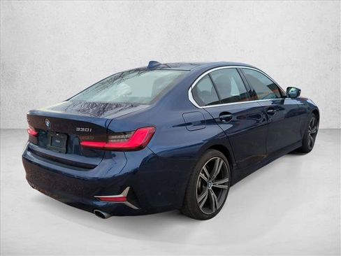 Used 2019 BMW 330i xDrive Sedan w/ Premium Package image 5