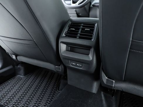 New 2026 Volkswagen Tiguan SE R-Line AWD/4WD image 78