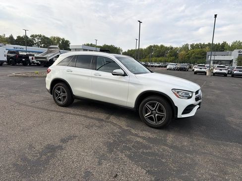 Used 2021 Mercedes-Benz GLC 300 4MATIC image 22