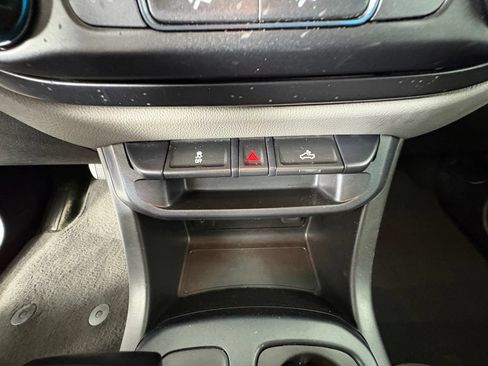 Used 2018 Chevrolet Colorado W/T w/ WT Convenience Package AWD/4WD image 24