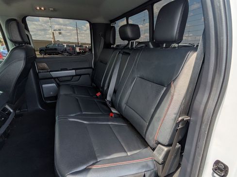 Used 2024 Ford F250 Lariat image 25