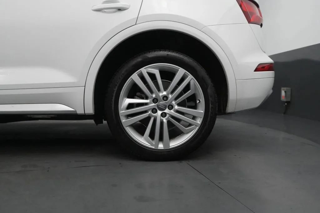 Used 2018 Audi Q5 Prestige w/ Prestige Package AWD/4WD image 15