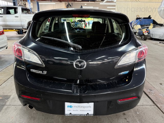 Used 2012 MAZDA MAZDA3 i Touring FWD image 3