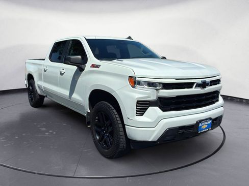 Used 2022 Chevrolet Silverado 1500 RST AWD/4WD image 3