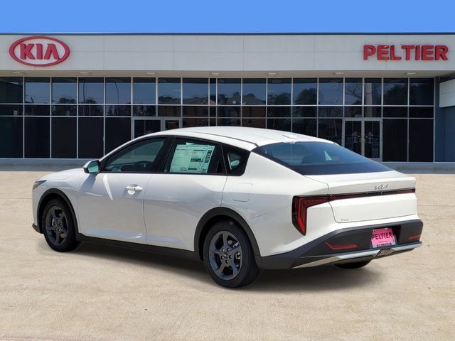 New 2026 Kia K4 FWD image 3