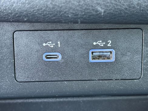 Certified 2023 Nissan Rogue SV image 22