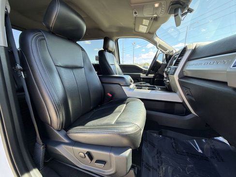 Used 2021 Ford F250 Lariat w/ Lariat Ultimate Package image 34