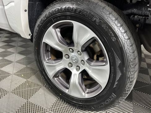 Used 2021 RAM 1500 Laramie AWD/4WD image 14