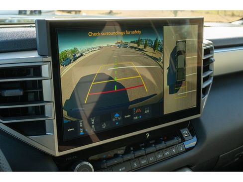 Used 2026 Toyota Tundra Limited AWD/4WD image 21