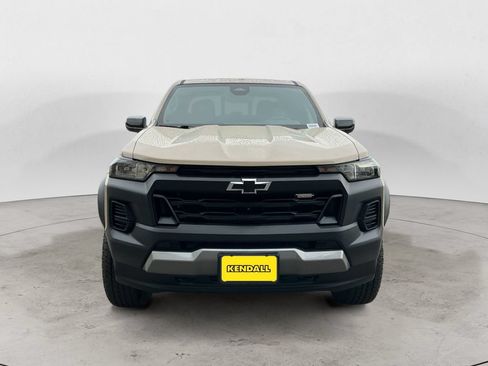 Certified 2023 Chevrolet Colorado Trail Boss w/ Technology Package AWD/4WD image 2