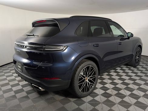 New 2026 Porsche Cayenne AWD/4WD image 7