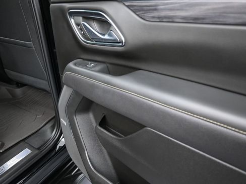 Used 2023 GMC Yukon SLT image 21