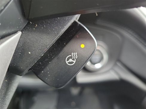 Used 2025 Subaru Outback Touring XT image 26