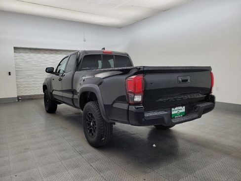 Used 2020 Toyota Tacoma SR w/ SX Package image 5