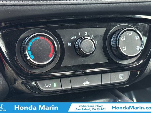 Used 2016 Honda HR-V LX image 24