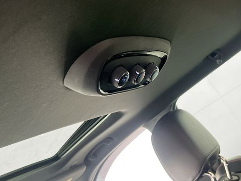 Used 2022 Dodge Durango R/T w/ Blacktop Package image 26