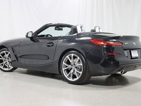 Used 2022 BMW Z4 sDrive30i w/ Convenience Package image 10