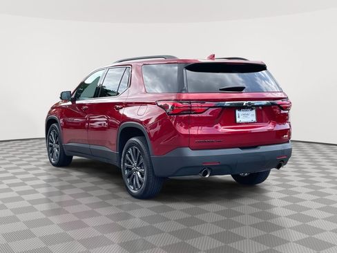 Used 2023 Chevrolet Traverse RS image 5