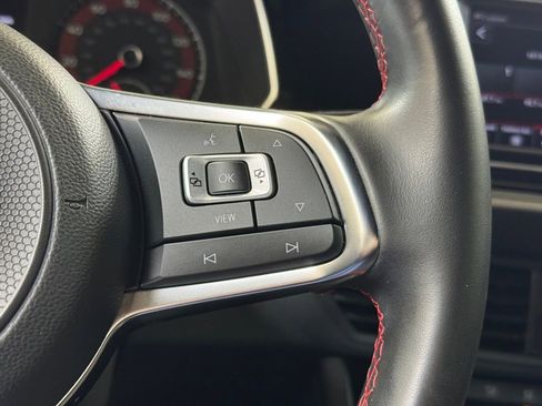 Used 2021 Volkswagen Jetta GLI image 32