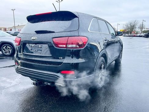 Used 2019 Kia Sorento LX image 6