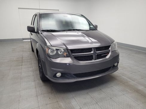 Used 2019 Dodge Grand Caravan GT FWD image 14