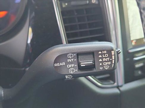 Used 2015 Porsche Macan S AWD/4WD image 16
